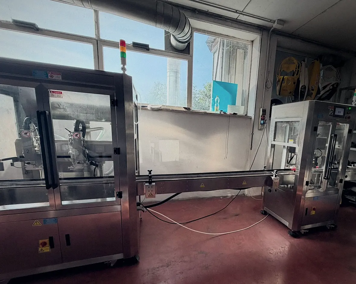 Linea automatica di dosatura e avvitatura TLAB in officina